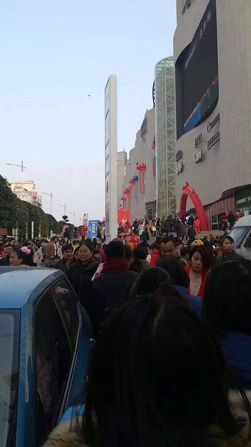 岳阳友阿广场最新动态，科技潮流新高地