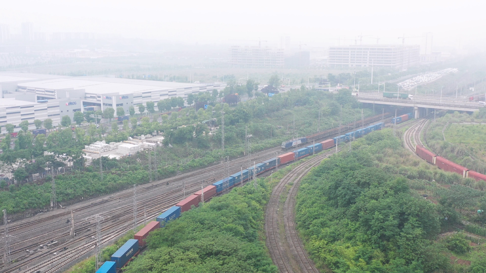 双城市信息港最新招聘，启程探索自然美景，寻找内心宁静之旅